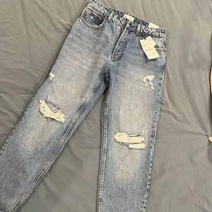 Zara Classic Mom Fit Jeans